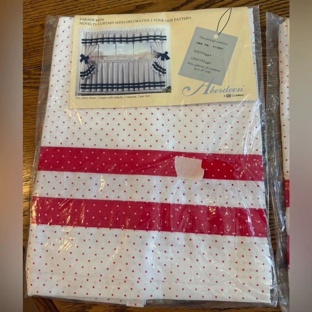 Vintage Aberdeen Curtain Set NWT Red White Polka Dot